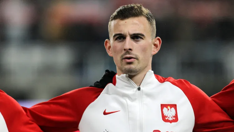 Kacper Kozłowski mógł trafić do Manchesteru United – wypadek pokrzyżował plany transferowe