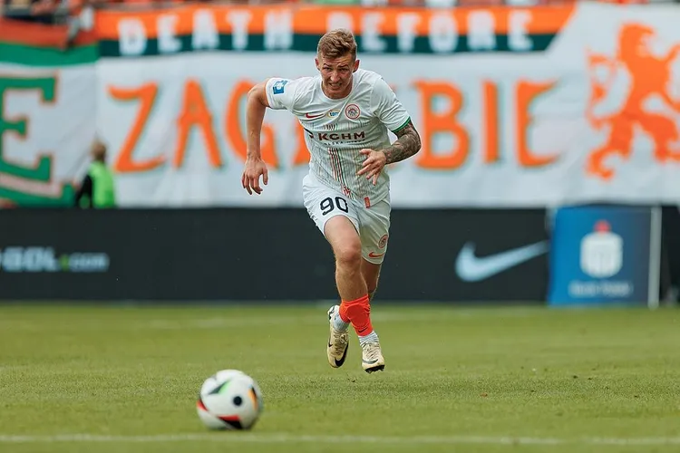 Lechia Gdańsk blisko pozyskania Dawida Kurminowskiego