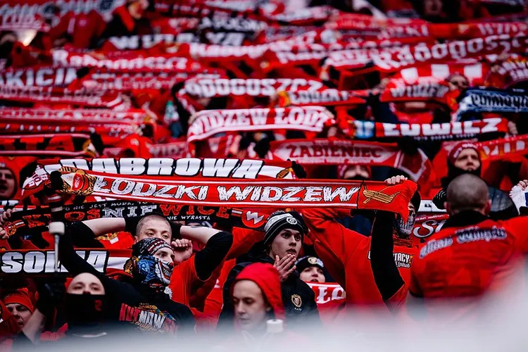 Widzew Łódź bije rekord transferowy – Dion Gallapeni nową gwiazdą klubu