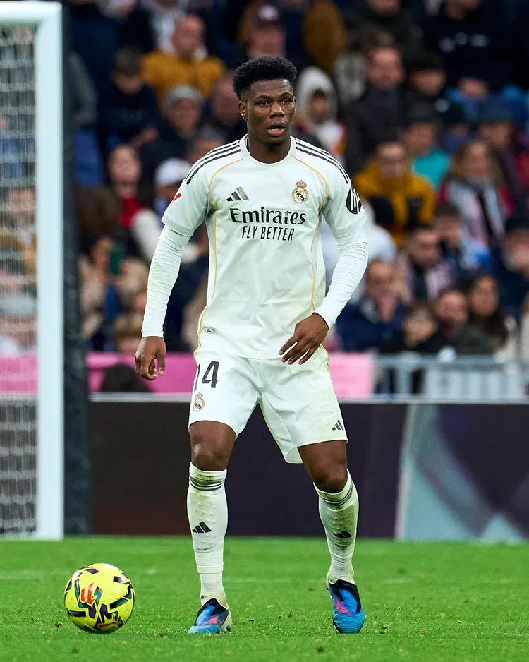 Manchester United WYTYPOWAŁ następcę Casemiro! To gracz Realu Madryt