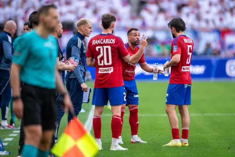 Raków szuka następcy Tomczyka. W grze pojawił się Luboš Kozel
