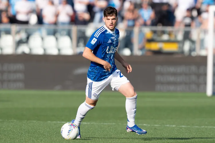 Kluby Premier League ruszają po gwiazdę Como!