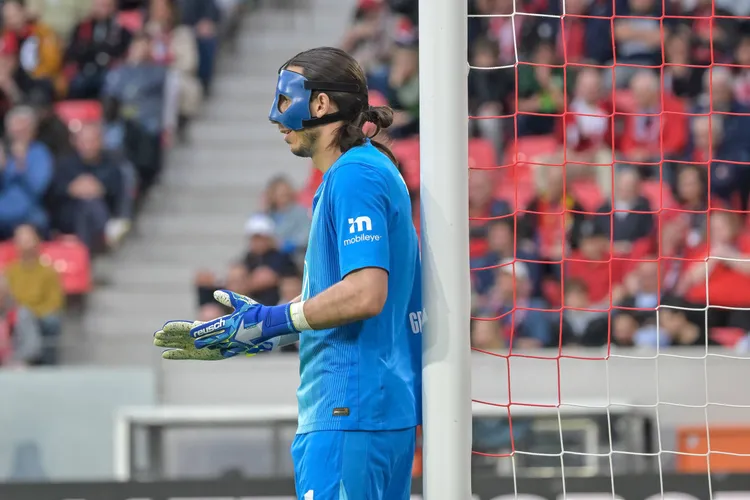 KICKER: Kamil Grabara opuści Wolfsburg i trafi do tej ligi
