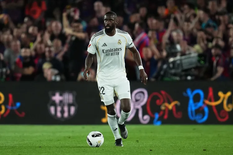 Antonio RUDIGER zostanie na dłużej w Realu!