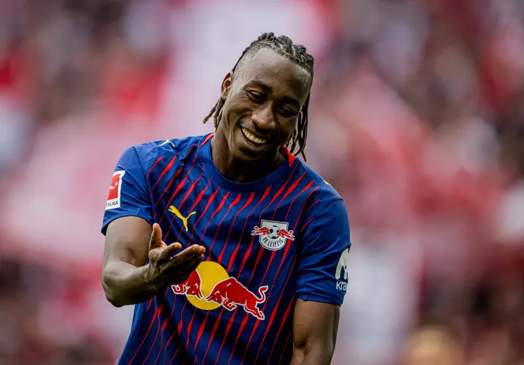 PSG wygra z Liverpoolem walkę o skrzydłowego?