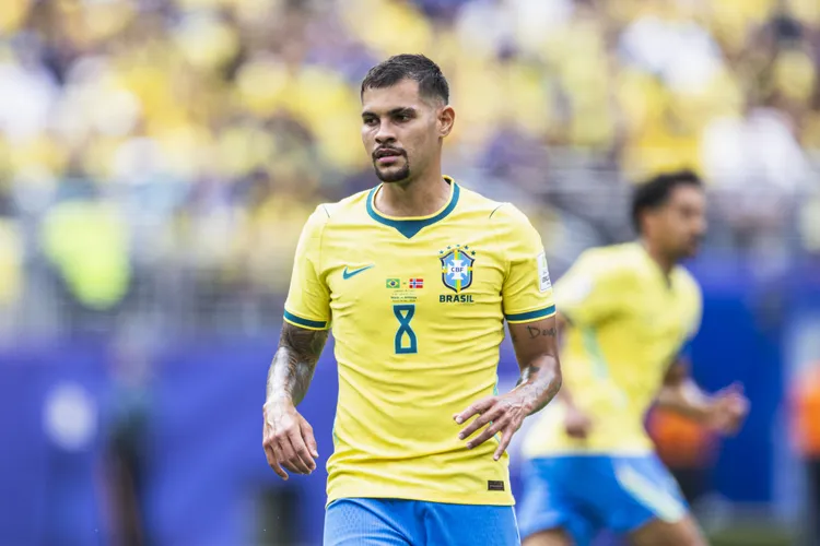 Bruno Guimarães głównym celem Arsenalu!