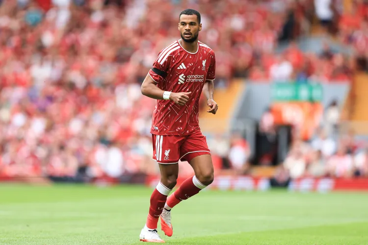 Liverpool może stracić kolejną gwiazdę! Ligowy rywal już negocjuje