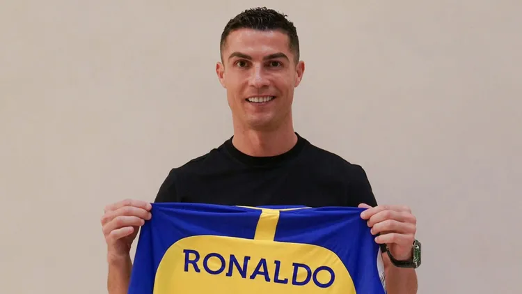 Cristiano Ronaldo przedłuża kontrakt z Al Nassr – portugalska gwiazda zostaje w Arabii Saudyjskiej