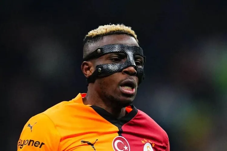 Barcelona rezygnuje z Osimhena