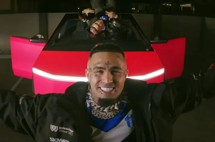 Lil Pump w koszulce... Wisły Płock?