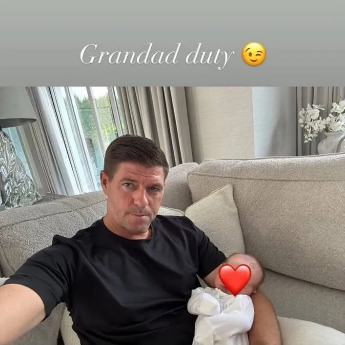 Steven Gerrard został dziadkiem!