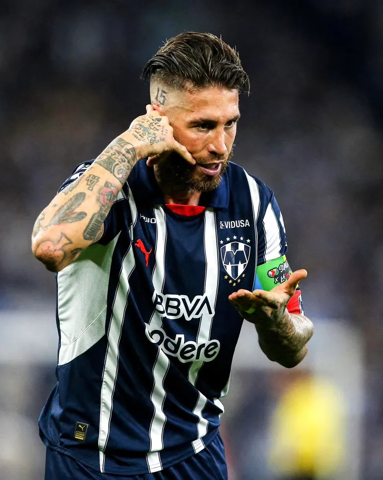Sergio Ramos opuszcza klub! Zbliża się koniec kariery?