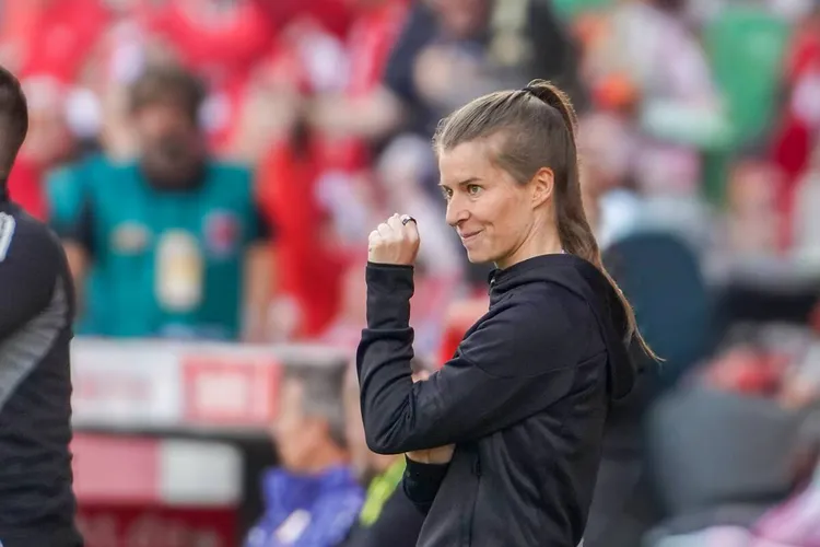 Marie-Louise Eta jako trenerka Unionu Berlin: Krótka, ale pamiętna przygoda