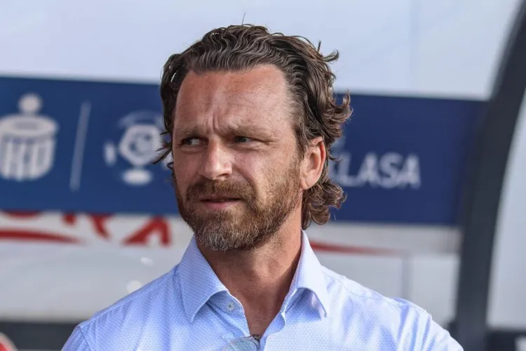 Alex Marciniak dołącza do Cracovii z Arsenalu