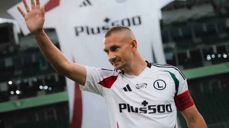 Sprzedaż koszulek w polskich klubach: Legia Warszawa liderem, Morishita najpopularniejszym nazwiskiem