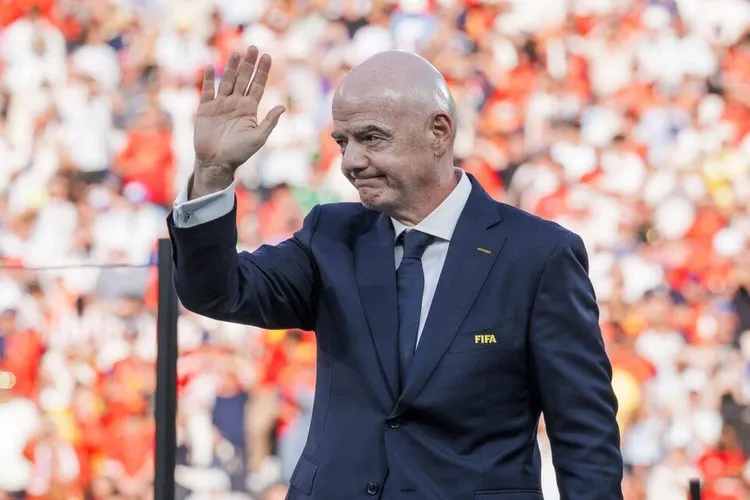 UEFA solidarna w sprzeciwie wobec planów FIFA