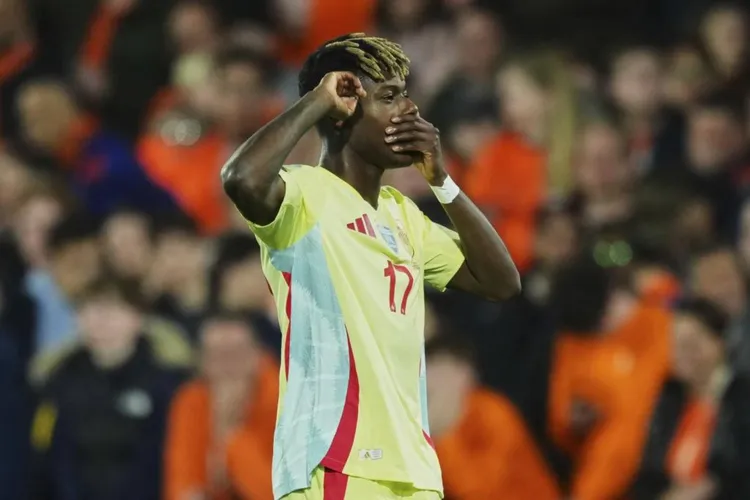 Poznaliśmy datę? Wtedy FC Barcelona ma wykupić Nico Williamsa!