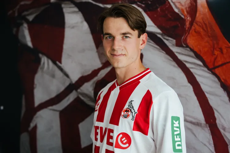 Jakub Kamiński oficjalnie zaprezentowany w FC Koln