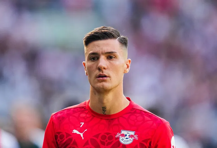 Dwa kluby z Premier League walczą o Sesko!
