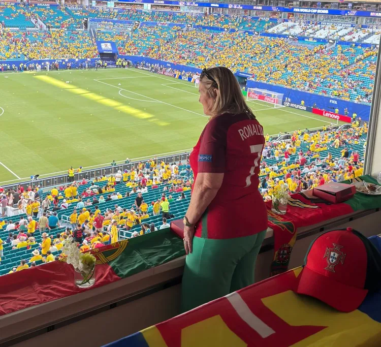 Mama Ronaldo obecna podczas Mundialu!