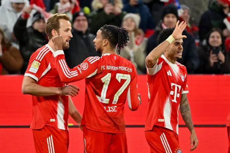 Barcelona czy Real Madryt? Olise marzy o La Lidze, Bayern stawia warunki