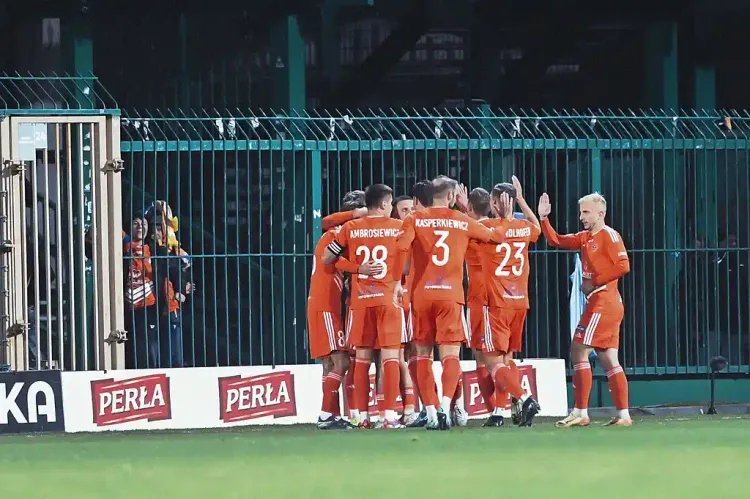 ŁKS Łódź – Termalica Nieciecza: Typy, kursy, analiza (16.08.2026)