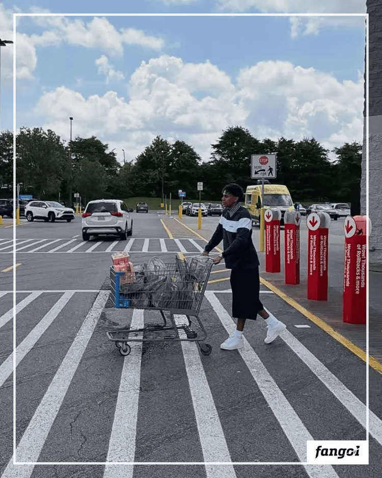 Idziesz do marketu i spotykasz... Lamine'a Yamala 😅
