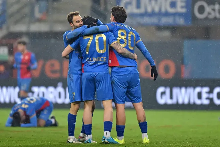 Piast Gliwice - Arka Gdynia: Typy, Analiza, Kursy 27.04.2026