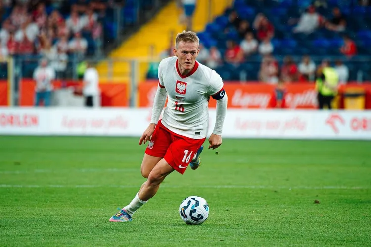 Legia Warszawa nie odpuszcza. Karol Świderski coraz bliżej powrotu do Ekstraklasy?