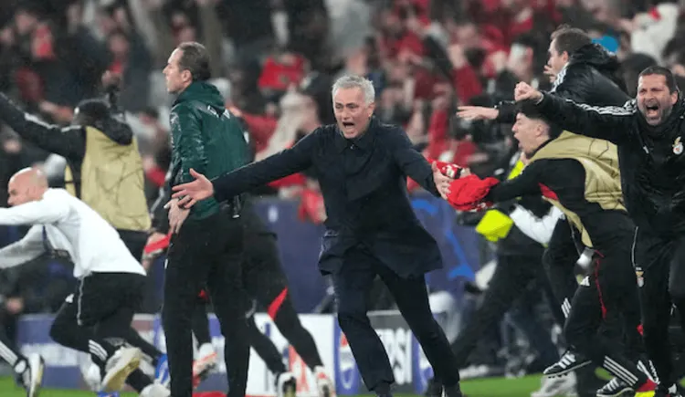 Mourinho PRZEPROSIŁ Arbeloę po meczu!