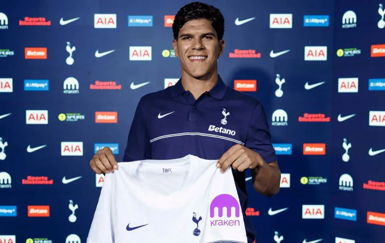 Tottenham już zaprezentował NOWEGO zawodnika!