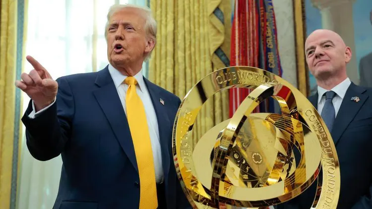 Donald Trump zatrzyma oryginalne trofeum Klubowych Mistrzostw Świata dla siebie
