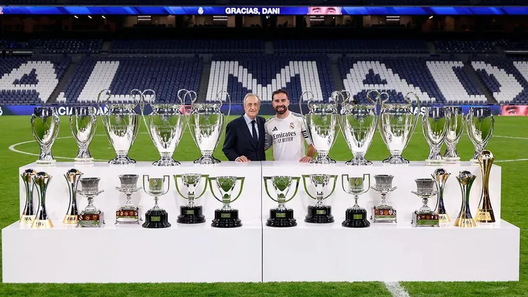 Ikoniczne ujęcie! Dani Carvajal i jego wszystkie trofea z Realem