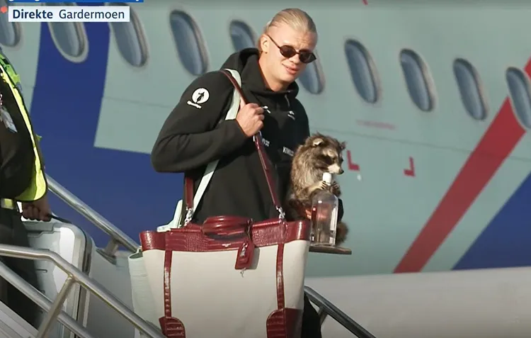 Haaland jednak wrócił z mundialu z trofeum XD