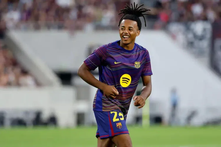 Barcelona wystawia Koundé na sprzedaż!