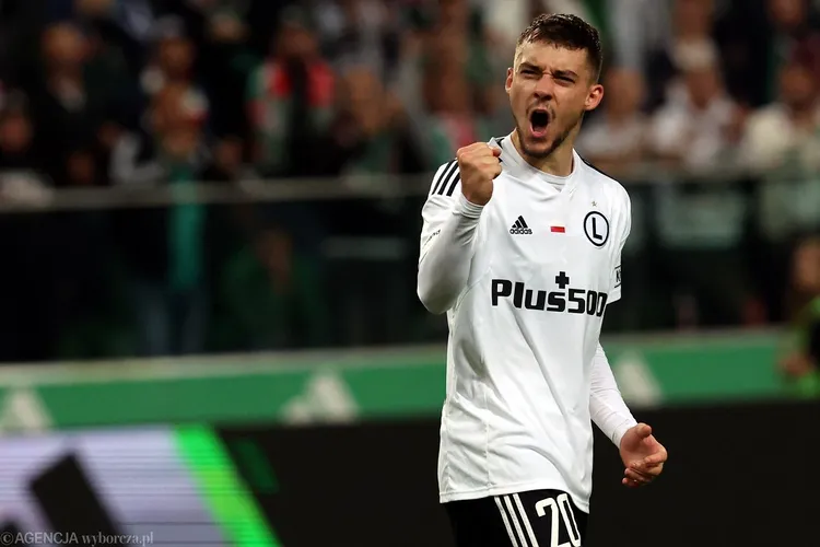 Napoli zainteresowane Ernestem Mucim: transfer na horyzoncie?