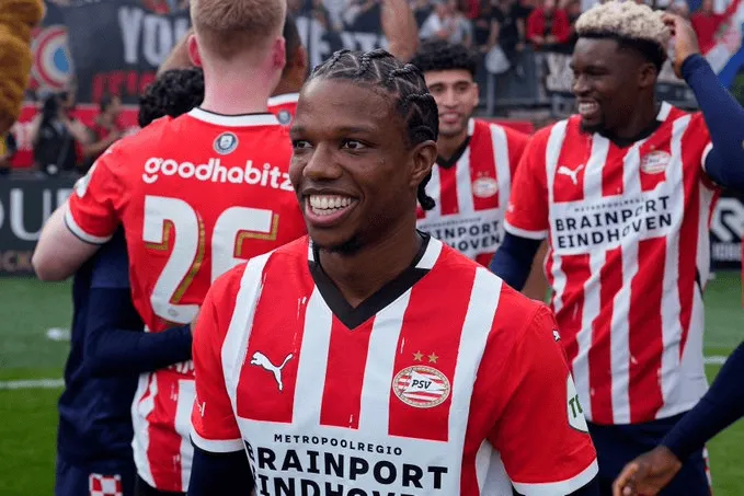 Kolejny zawodnik wraca do United!