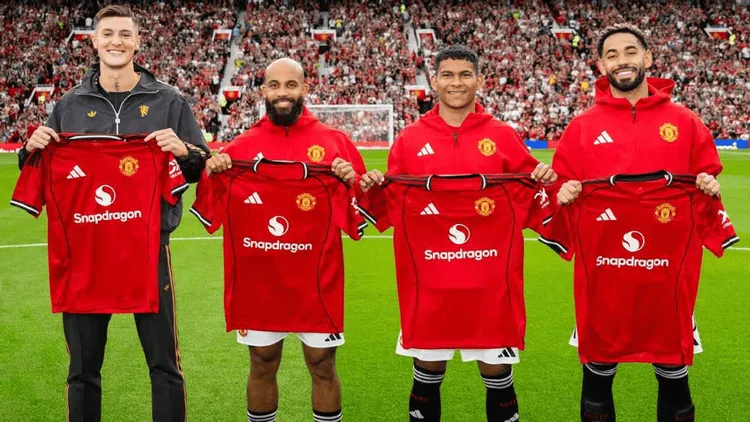 Manchester United w finansowym dołku!