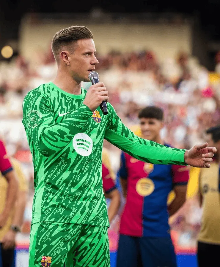 TER STEGEN ZOSTAJE W BARCELONIE!?