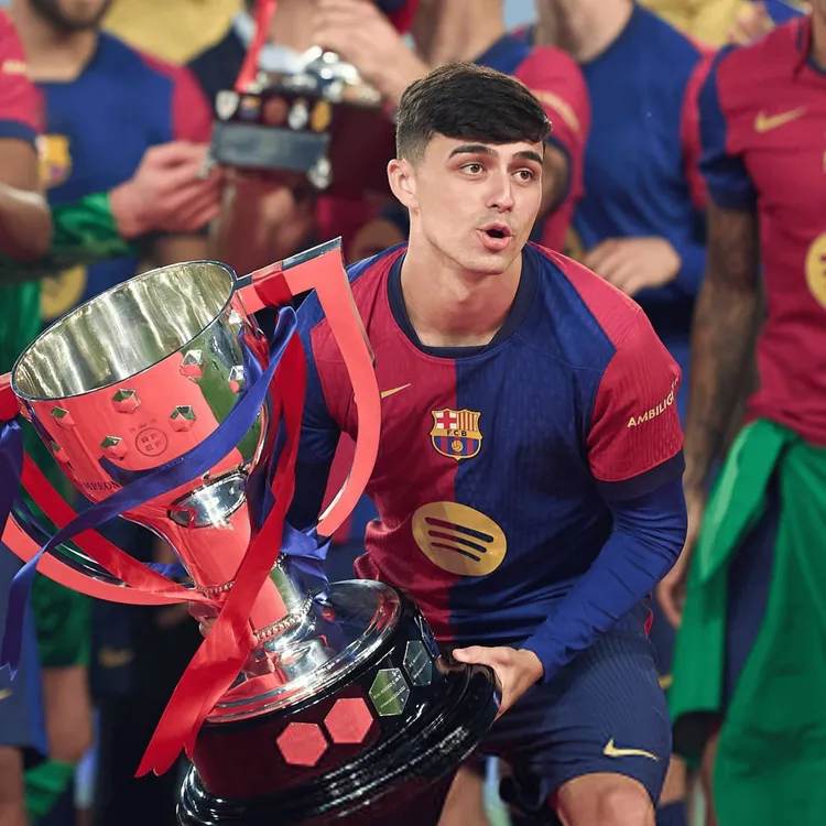 Pedri mógł NIGDY nie trafić do Barcelony!