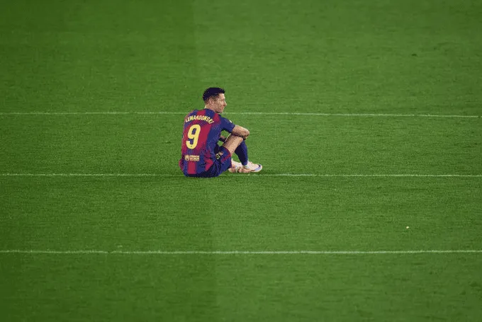 Ostatnie chwile Lewandowskiego na Camp Nou!
