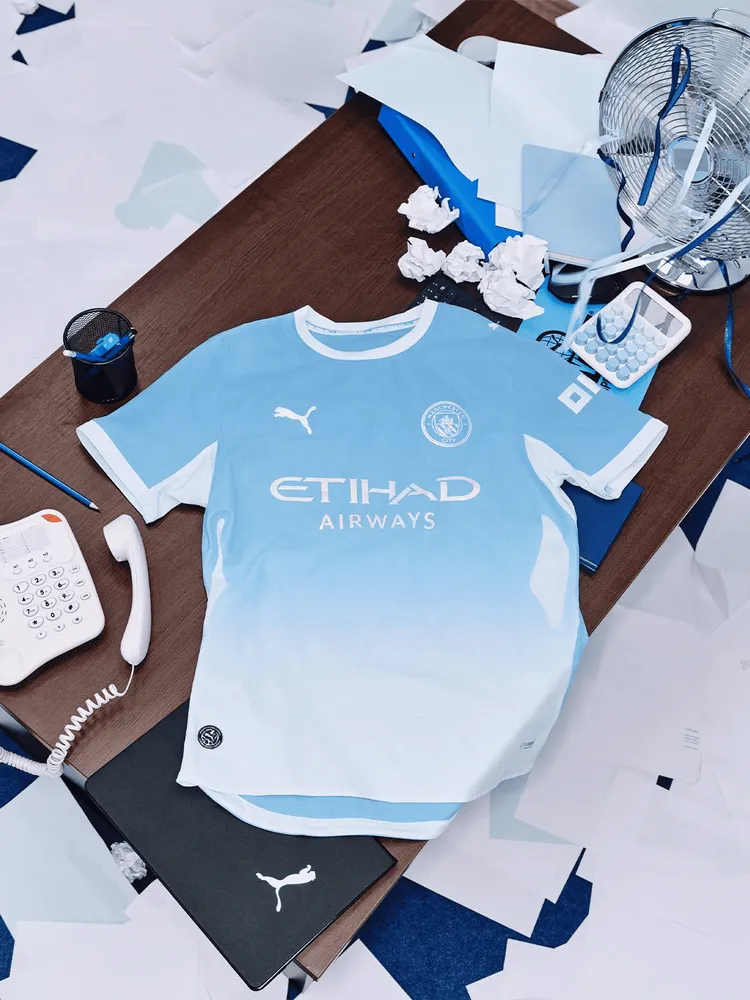 Oto domowa koszulka Manchesteru City na sezon 2026/27!
