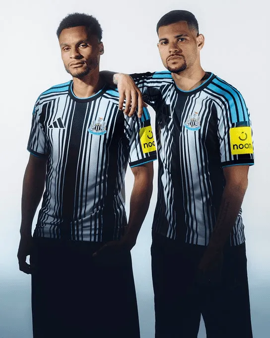 Kontrowersyjne nowe stroje Newcastle!