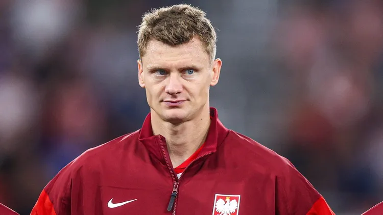 Paweł Dawidowicz po miesiącu znów jest BEZ KLUBU!