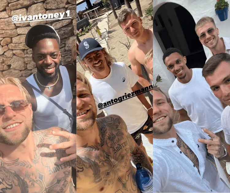 Puchacz zbiera selfiaki na wakacjach