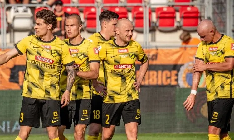 Wieczysta Kraków - Chrobry Głogów: Typy, Analiza, Kursy 31.05.2026